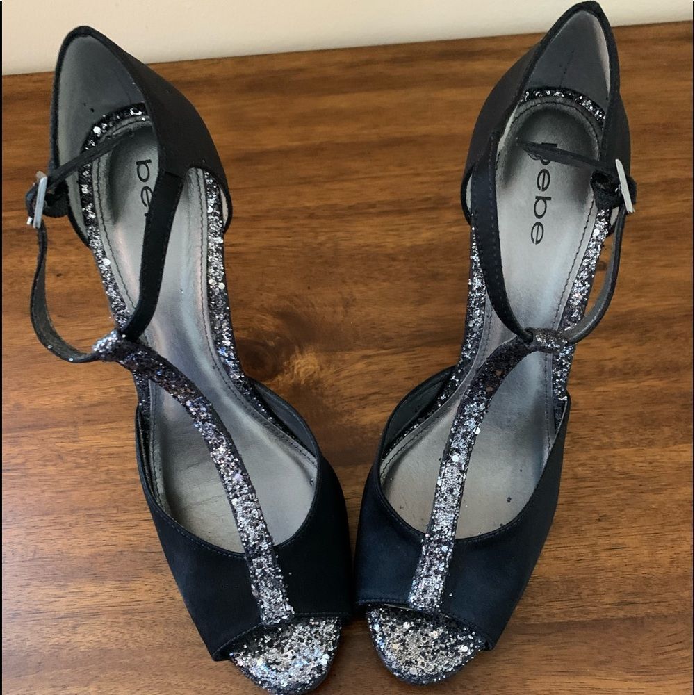 Bebe Black Satin&Silver GLITTER, And Pink Bottoms, T-Strap Heels. Size 9B